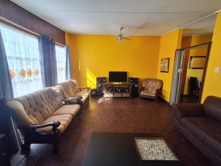 3 Bedroom Property for Sale in Sasolburg Free State